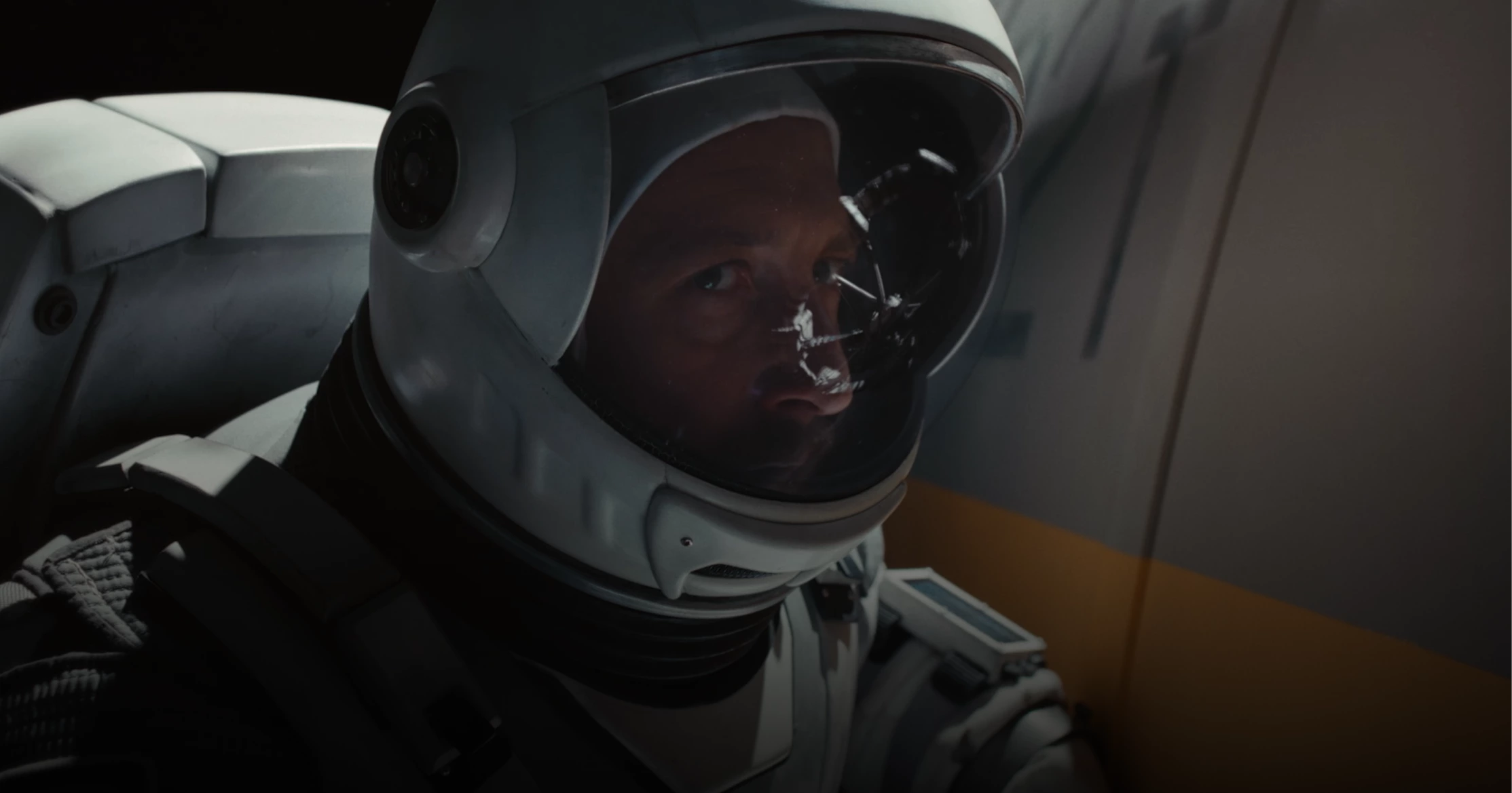 «Ти – космос» Острікова – це великий стрибок для кіно й багато маленьких кроків для самого режисера