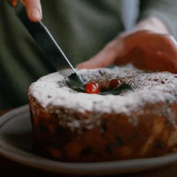 Charity Cake: як спекти кекс і допомогти самотнім літнім людям