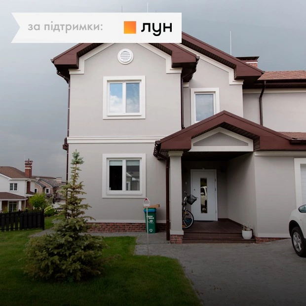 «Елегантний мінімалізм» від Слави Балбека у будинку під Києвом