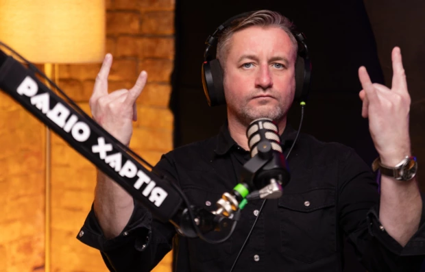 Сергій Жадан у клубі Atlas і вечірка «Хованка» в сікрет плейсі: куди піти на вихідних у Києві — Плани на вихідні. The Village Україна