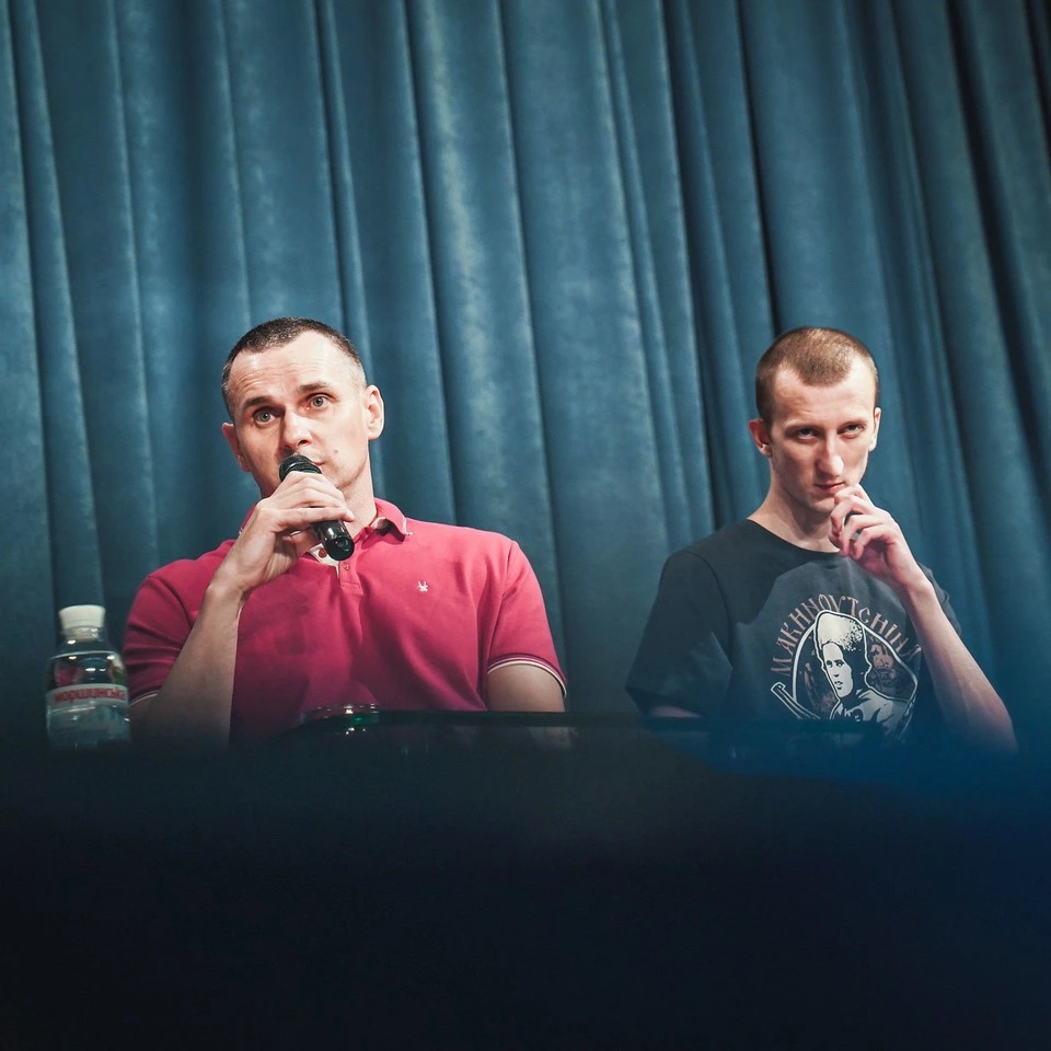 «День звільнення – один із тих, заради яких варто жити»: Сенцов та Кольченко в Українському домі