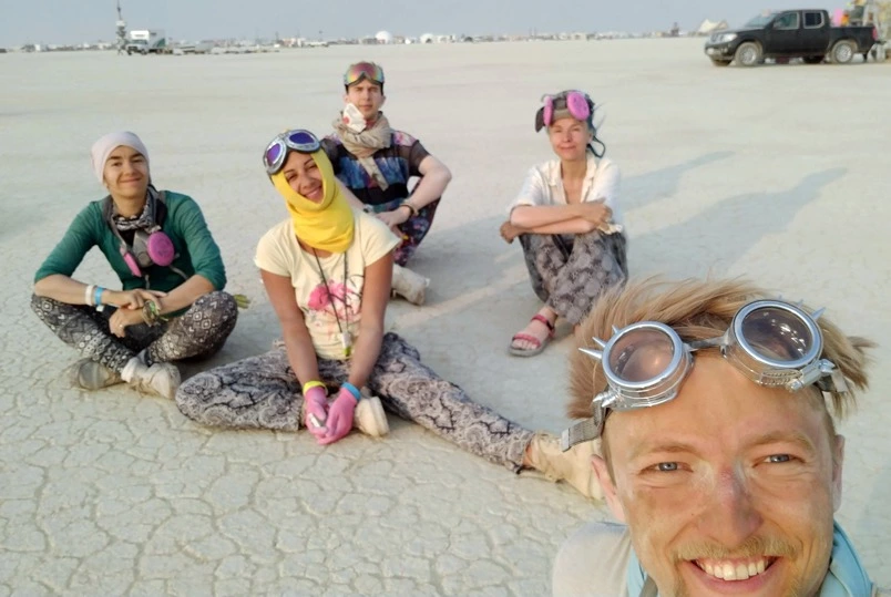 Sorry: який проект українці привезли на Burning Man 2018