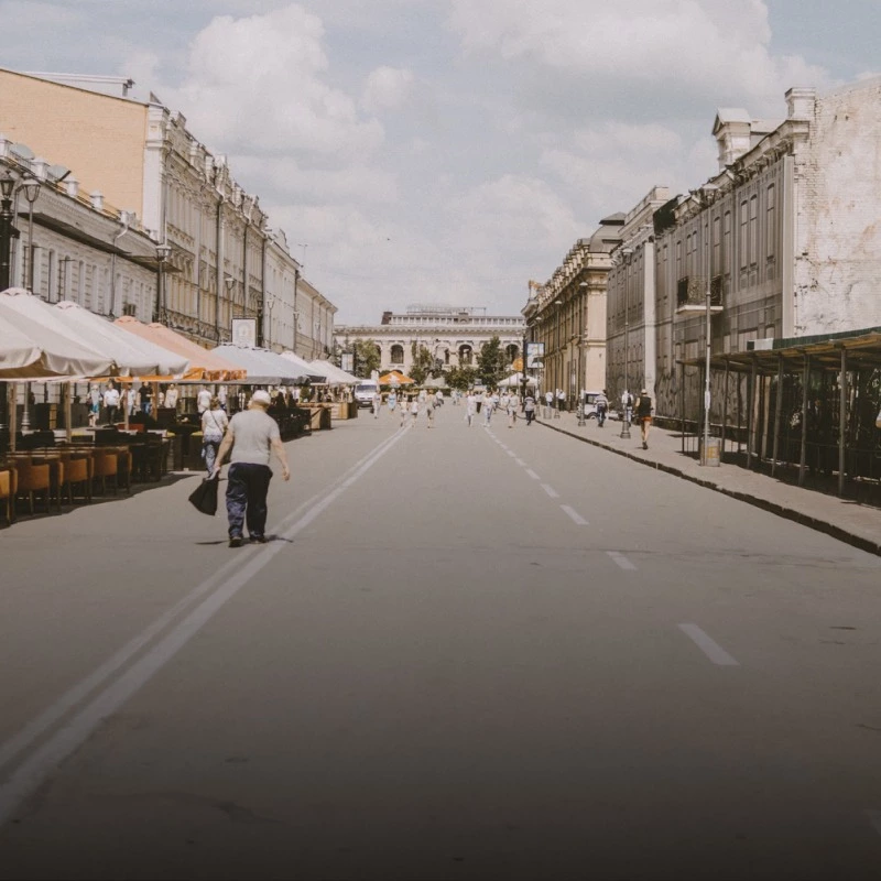Вулицю Сагайдачного реконструюватимуть. Запитуємо, як і навіщо – владу, урбаністів і стейкхолдерів