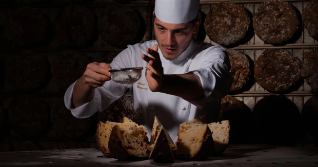 Коломба від Dolce&Gabbana чи панетоне із шоколадом: яку випічку варто спробувати на Великдень