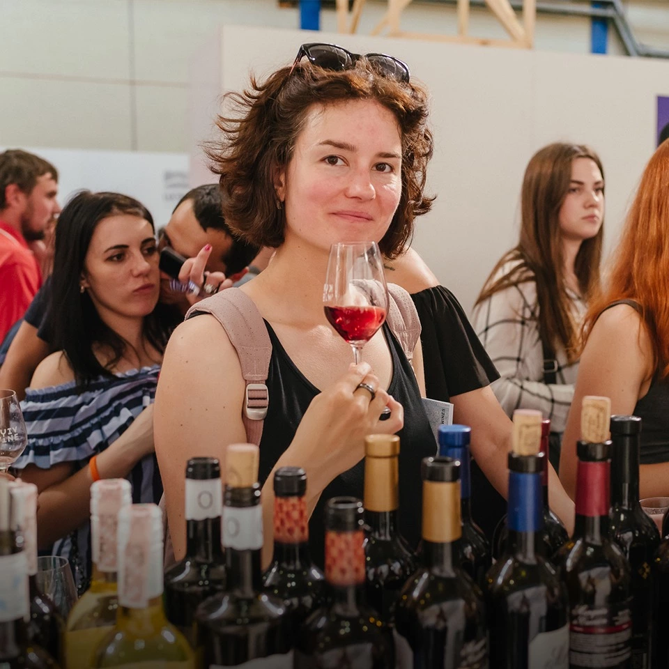 Фестиваль вина Kyiv Wine на Подолі: як це було