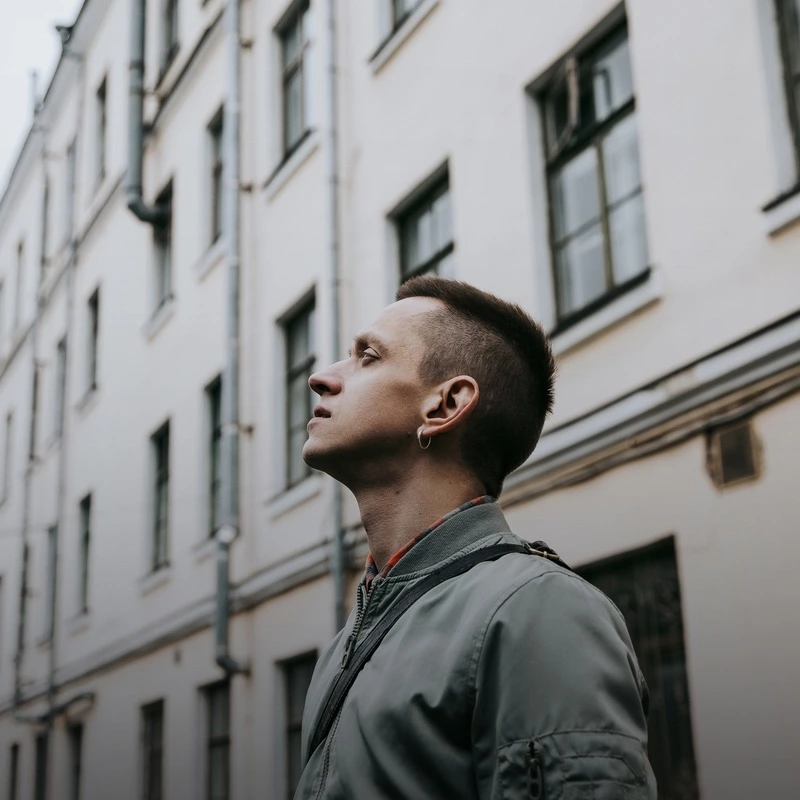 «Український письменник хоче грошей». Інтерв’ю з критиком Євгенієм Стасіневичем