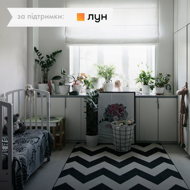 Квартира художницi Лiлiт Саркiсян з малюнком на стіні