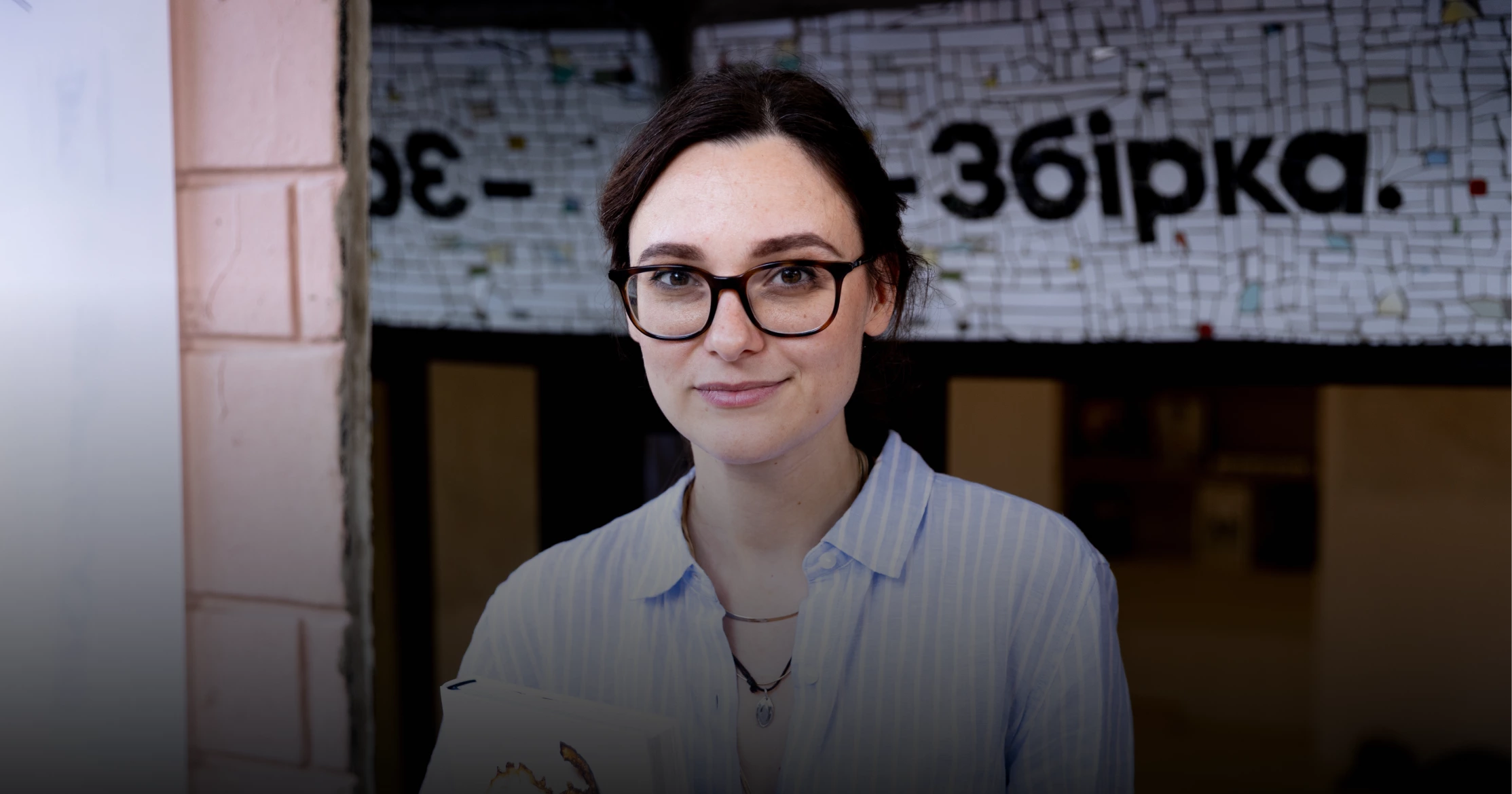 Оновлена книгарня «Збірка» на Рейтарській: із галереєю та книжками до 500 гривень