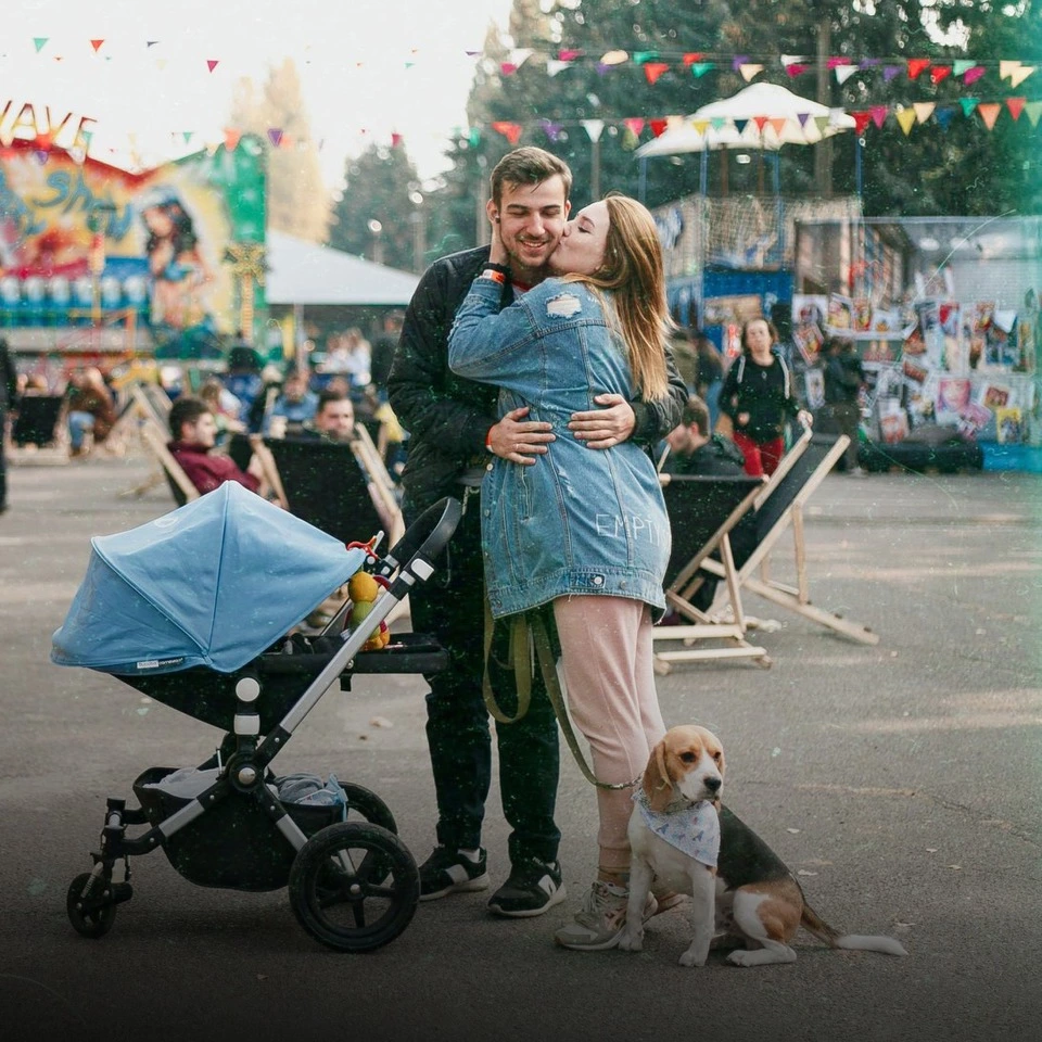 Безкоштовний «Кураж Базар»: дискотека 90-х, «Матриця» і знижки