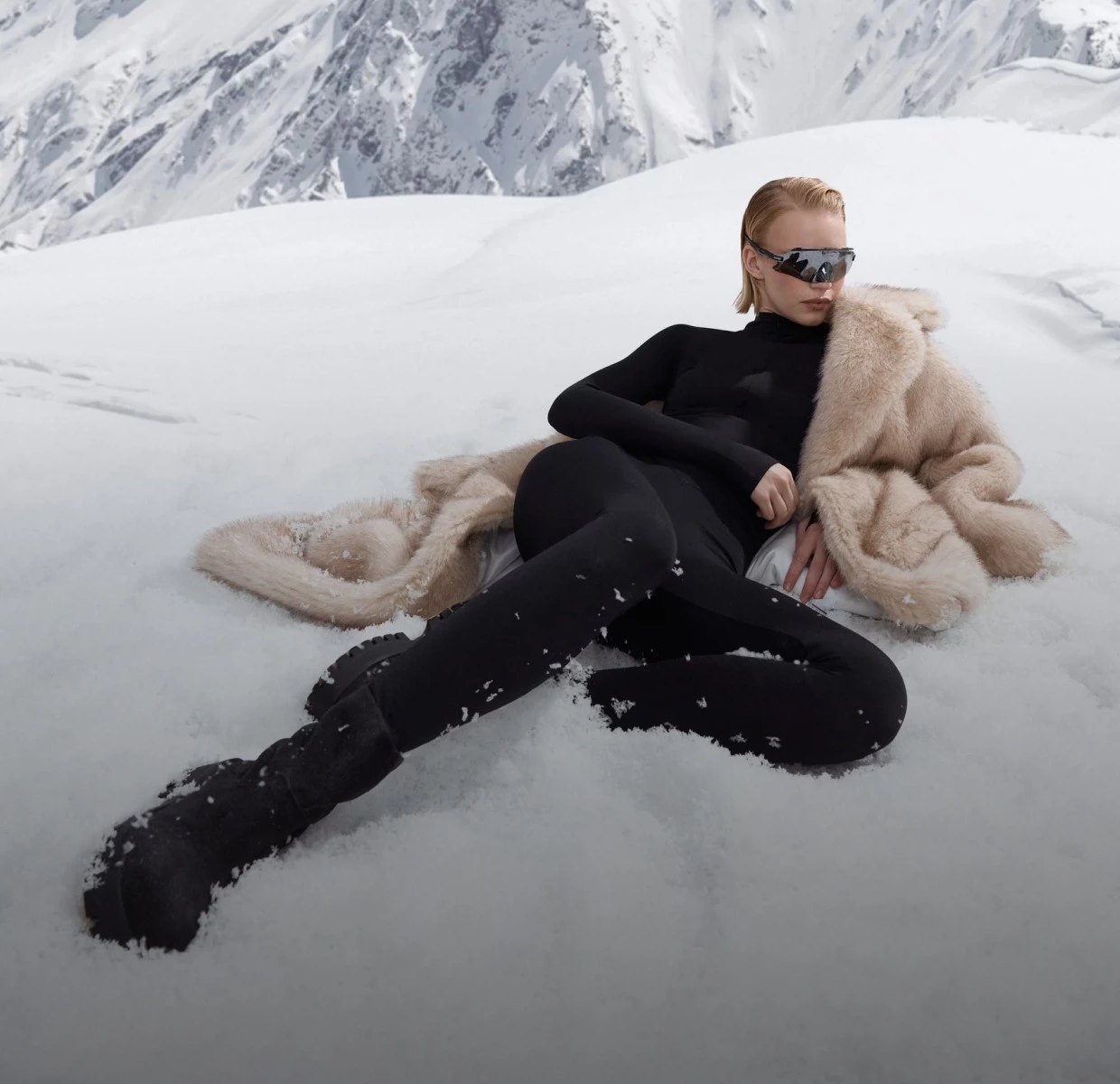 Чорна п’ятниця: знижки до 80% від українських брендів