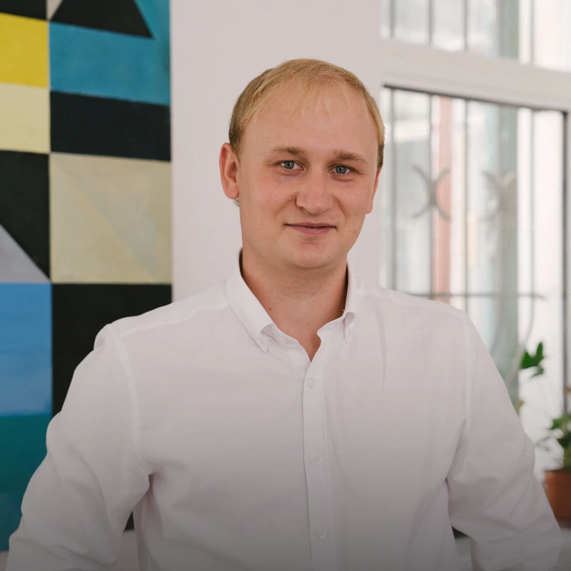 Тиражувати сенси. Антон Мартинов про вихід із «Нашого формату», роботу в міністерстві і нові проєкти