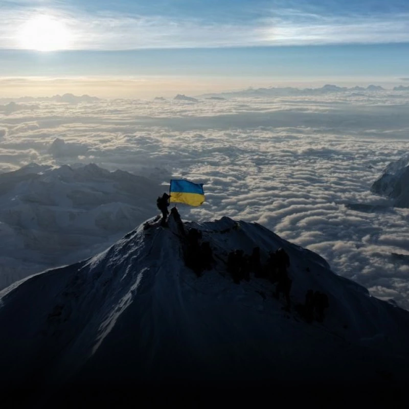Антоніна Самойлова – перша українка, яка двічі піднялася на Еверест. Інтервʼю відразу після вершини