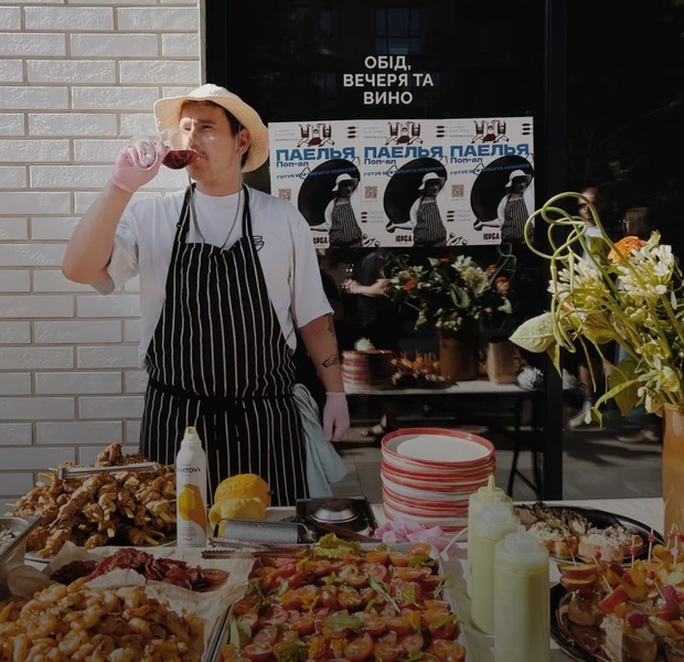 «Я задовбався працювати на когось за копійки». Це історії шефських (і не тільки) попапів — Власний досвід. The Village Україна