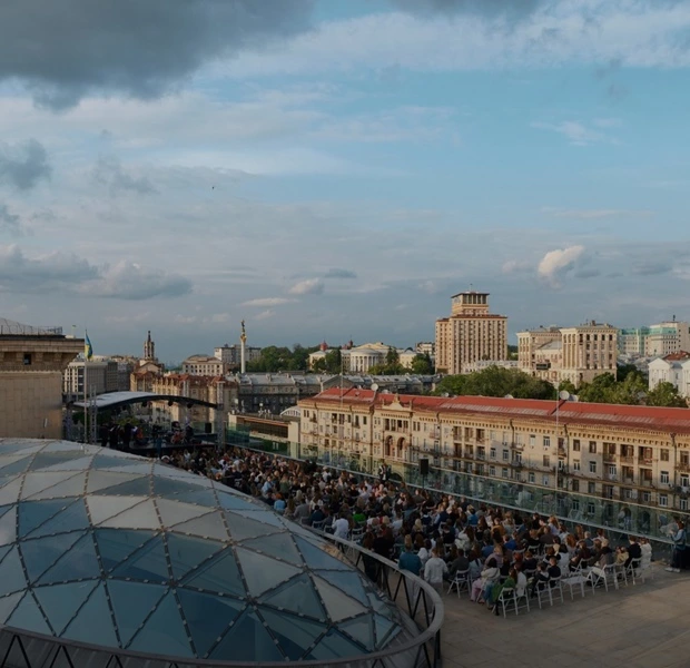 Куди піти на вихідних у Києві? «Кураж» і квіткова барахолка біля «Квітів України»