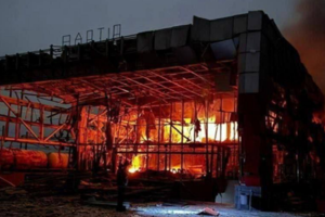 Зруйновану внаслідок російського удару залізничну станцію у Фастові демонтують