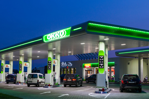 Уряд дозволив продавати ліки без рецепта на заправках