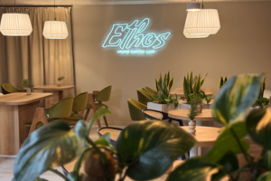 Урбан-кафе Ethos на Дніпровській набережній