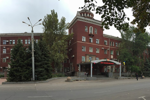 Через російські обстріли «Запоріжсталь» зупинила виробництво