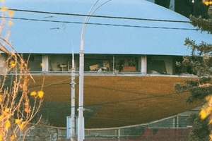 У «Літаючій тарілці» на Либідській демонтували всі вікна