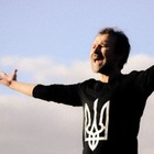 «Ми тут. Ми разом. Ми сильні й об’єднані!» Ось фото зі спонтанного концерту «Океану Ельзи» в Києві