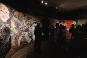 20 виставок квітня