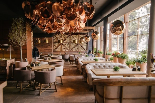 Ресторан-пекарня Spezzo на Русанівській набережній