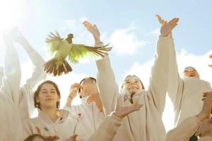 Бути поруч: як Gen.Ukrainian відповідають на кризу дитинства під час війни