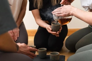 «Паніка» й масала-паті: 10 ідей на вікенд у Києві