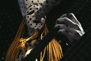 Це ідеальна музика для прибирання вдома: слухайте новий альбом дуету Angine de Poitrine