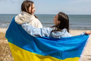 Фестиваль Brave! Factory, забіг у вишиванках та скетче-прогулянка. Куди піти на День незалежності в Києві