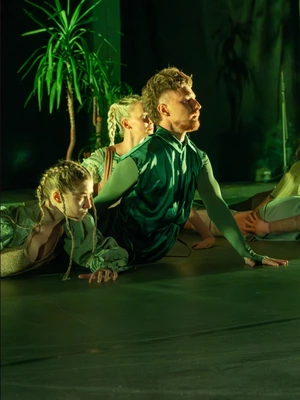 Театральні прем’єри січня