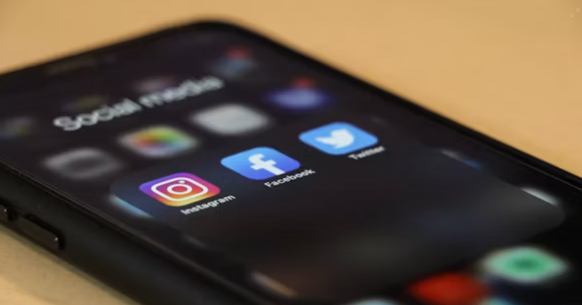 Facebook запускає пошук на основі ШІ. Він надаватиме відповіді на основі Reels та дописів